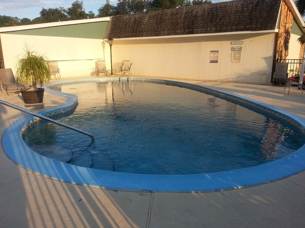 Motel Spinnaker Of Naples 2*