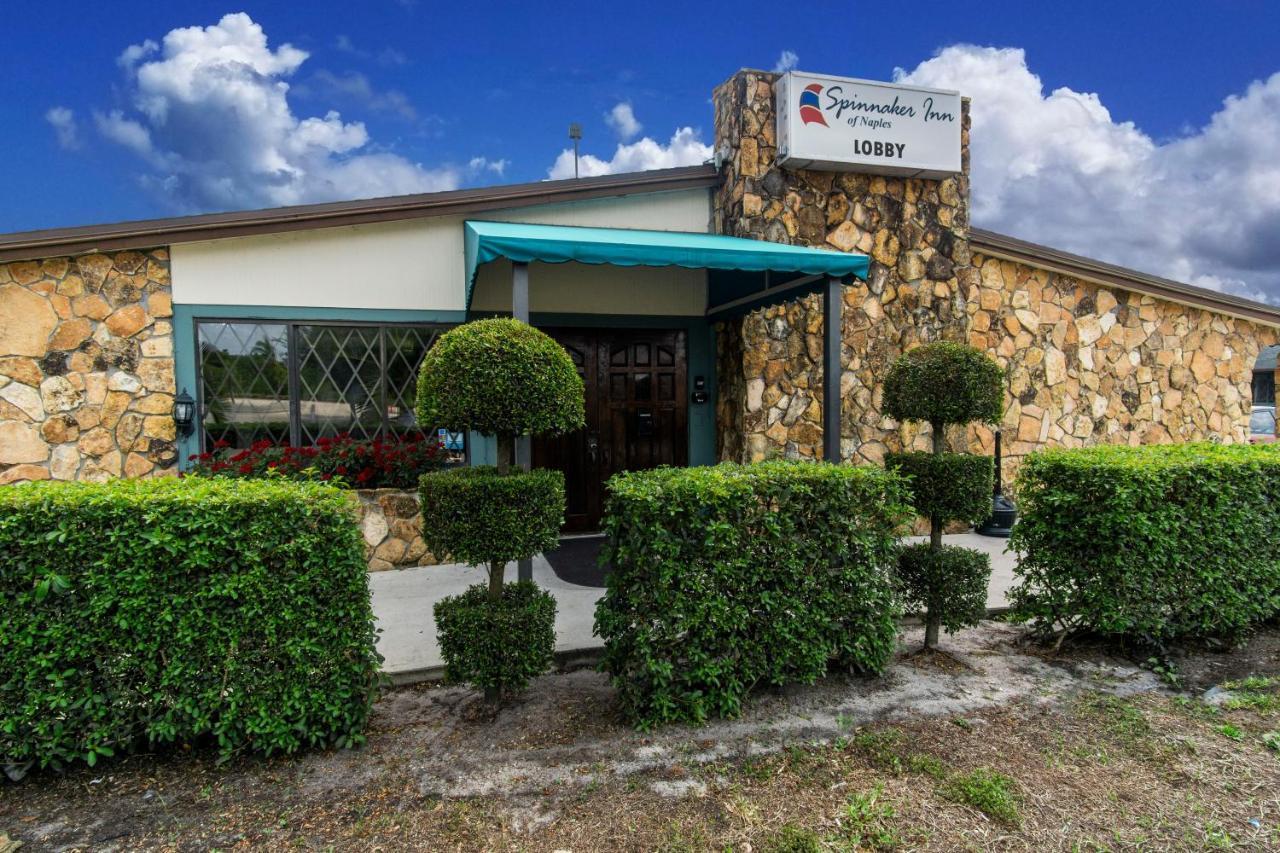 Motel Spinnaker Of Naples